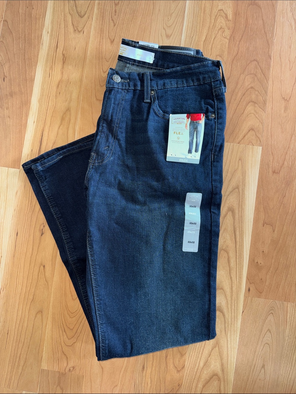Signature by Levi Strauss Dark Blue Men’s Jeans